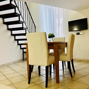 Apartment Gesu Nuovo, Naples
