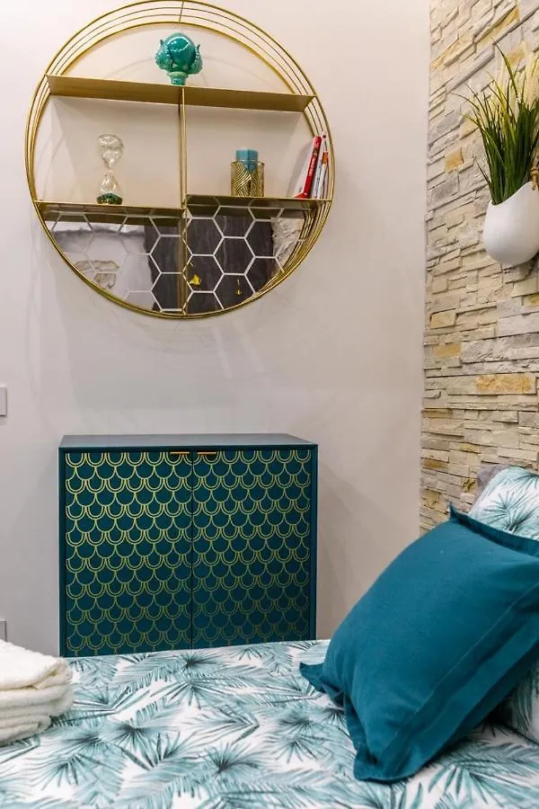 Apartment Suite Na' Poesia Santa Chiara Ztl Naples